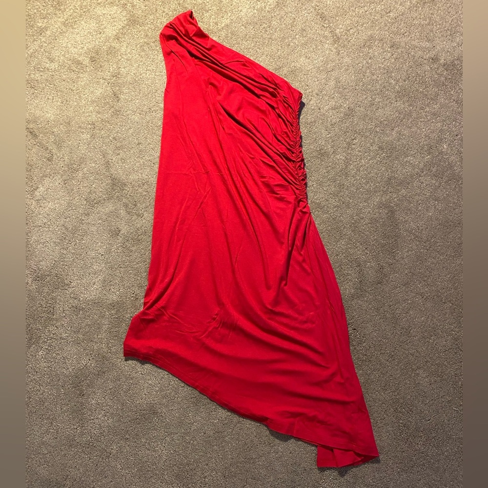 One shoulder dress